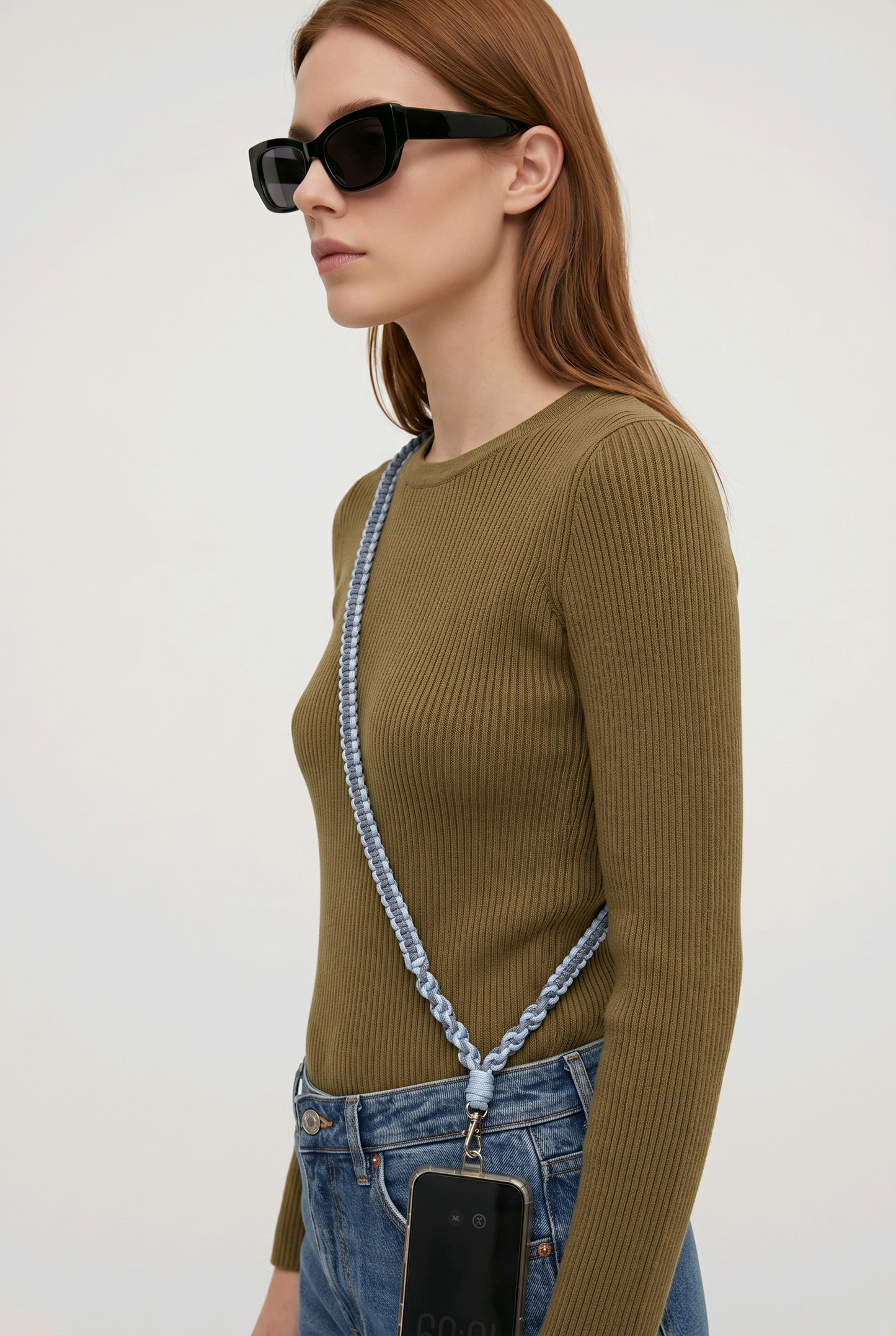 Hands-Free Single Latch Phone Sling