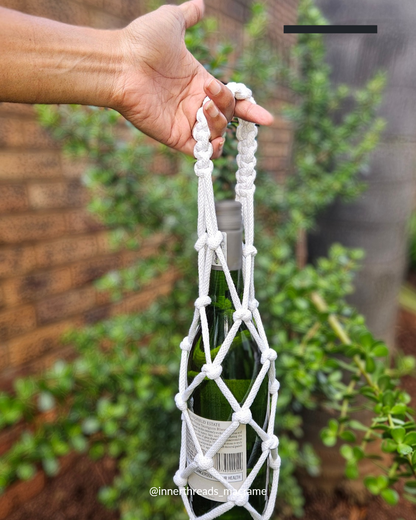 Handmade Macramé Wine Bottle Holder - Snow White